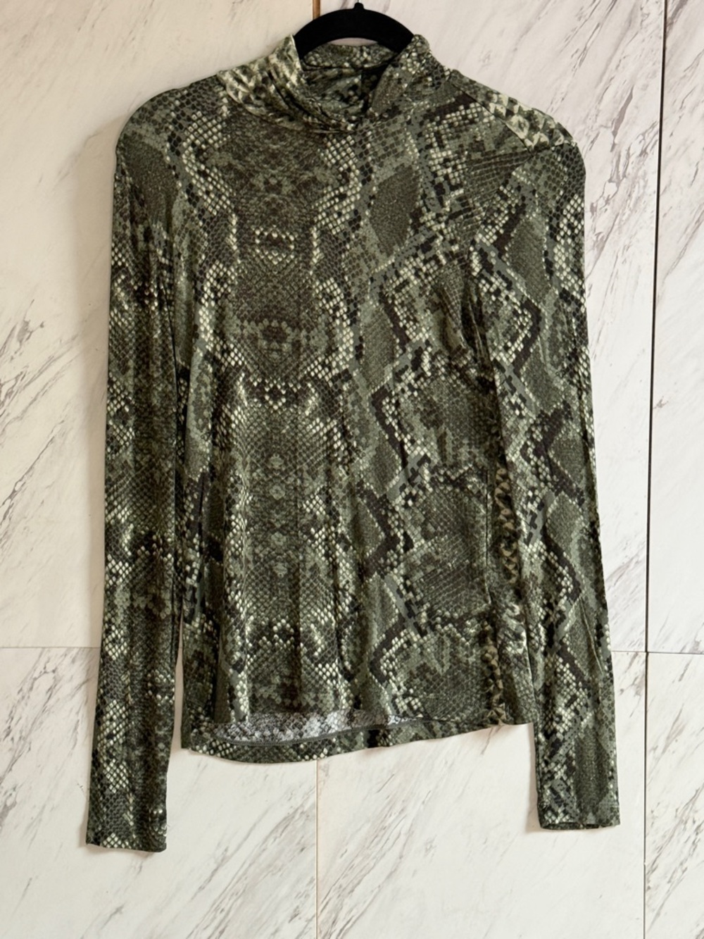 BUNDLE of 2 Green Snake Print & Grey Small Long Sleeve Turtlenecks SZ S